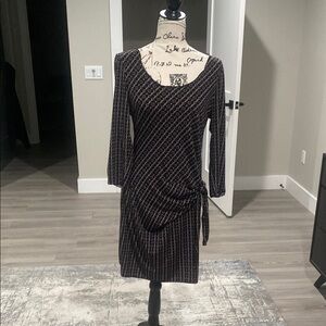 Elegant Black Patterned Dress